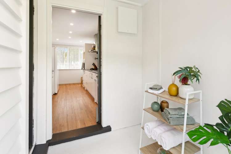 45 Victory Crescent Tawa_7