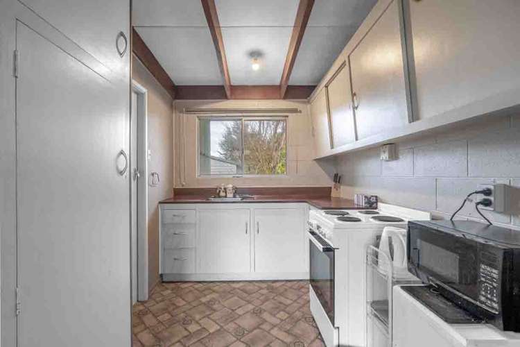 2/50 Fulton Street Gladstone_5