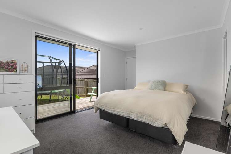 62 Pebble Beach Boulevard Te Kamo_12