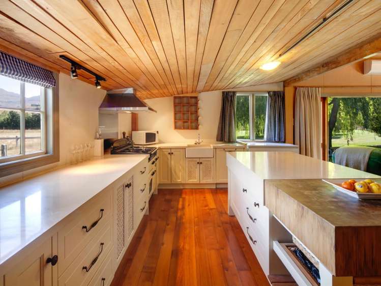 319 Lower Shotover Road Speargrass Flat_18