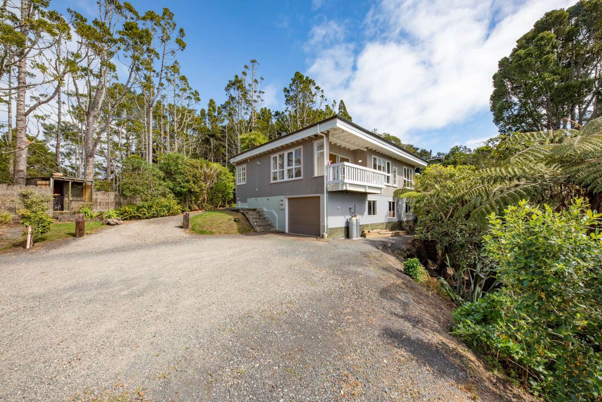 18 Arama Avenue Titirangi_0