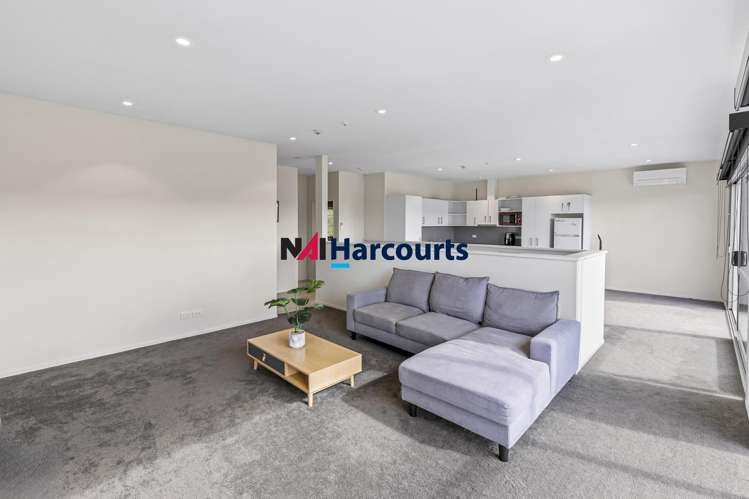 21/45 Karepiro Drive Stanmore Bay_2