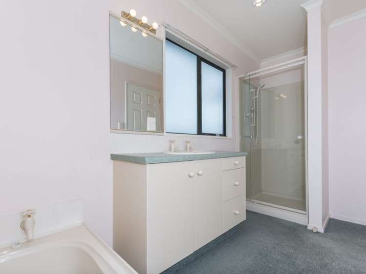 56 Robins Road Judea_23