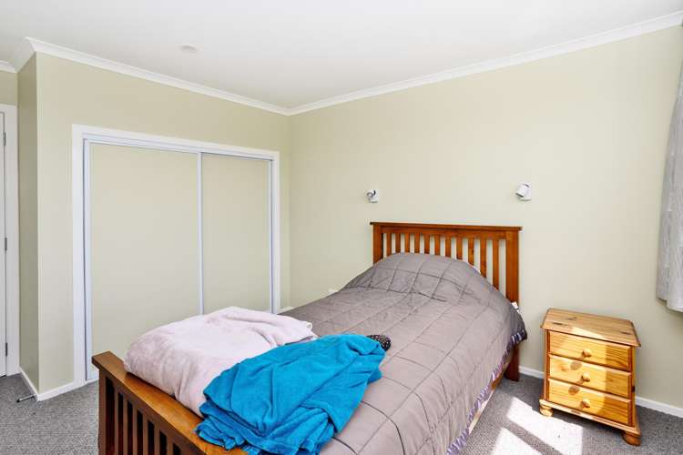 700 and 702 Tweed Street Newfield_17