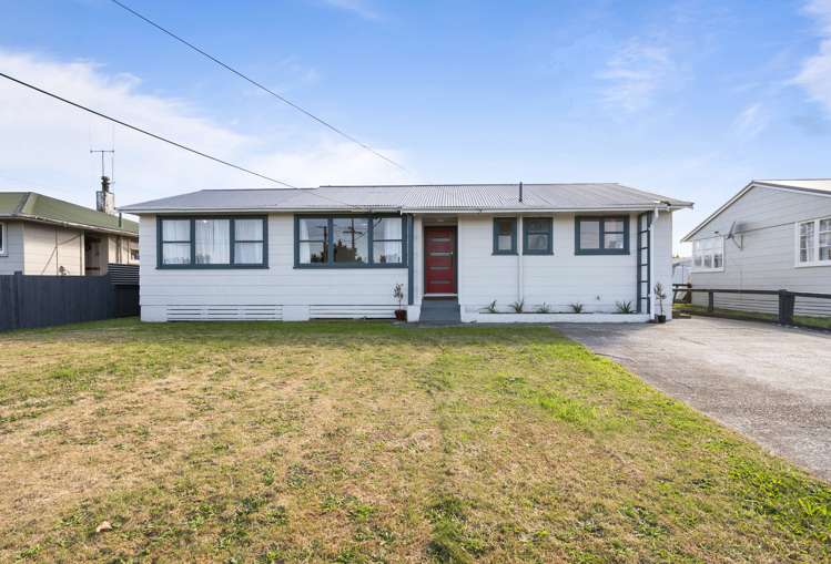 13 Collins Crescent Feilding_1