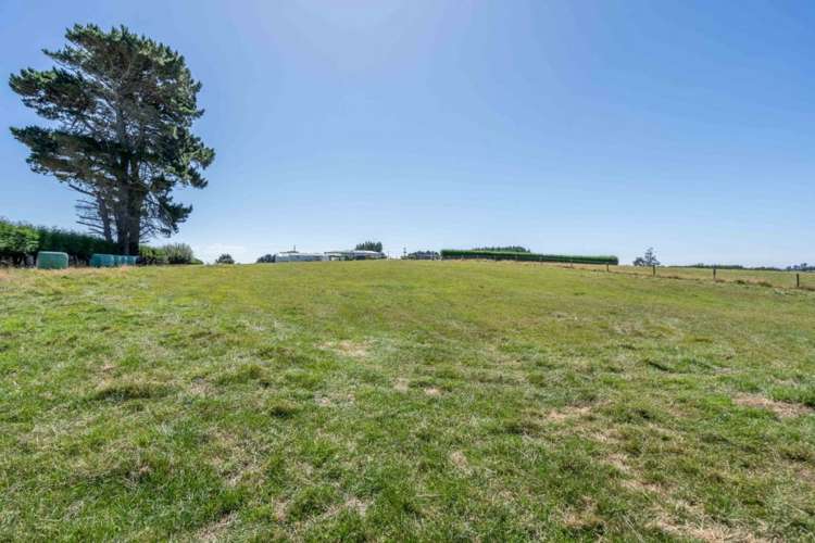 473 Avon Road Tisbury_29