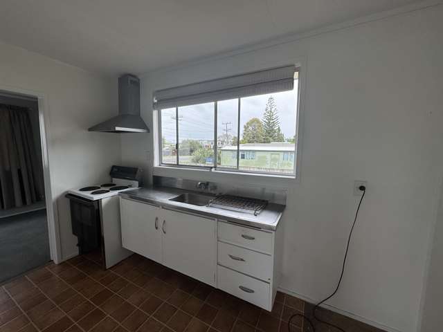 Address withheld Parakai_4