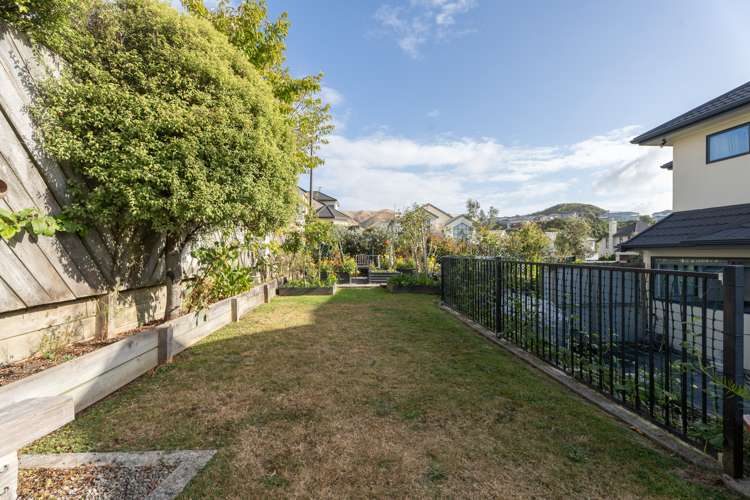 7 Amesbury Drive Churton Park_32