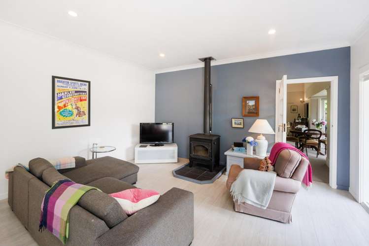 208 Cambridge Avenue Ashhurst_15