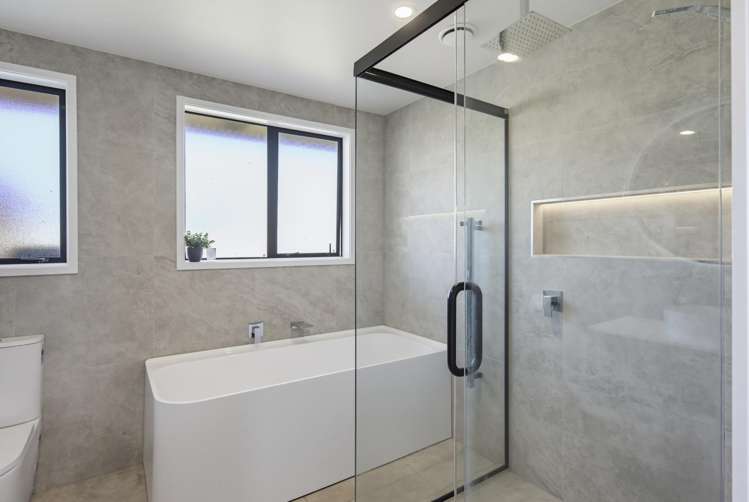 16B Karaka Street Otaki Beach_14