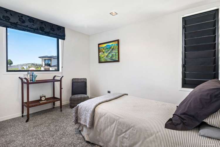 53 Ridge View Crescent Pukekohe_11