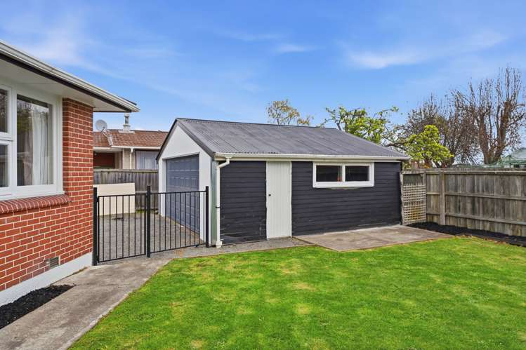 61 Golf Links Road Shirley_15