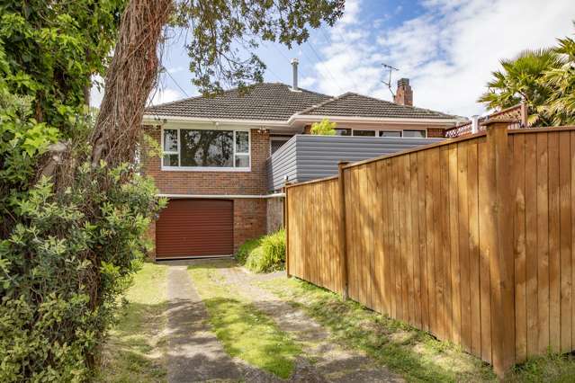 1/8 Carlton Street Hillsborough_2