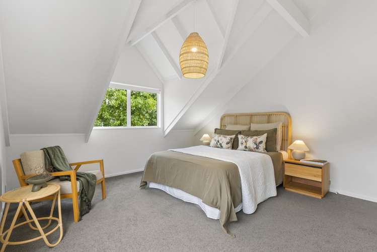 2/68 Matipo Road Mairangi Bay_5