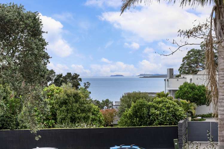 2/2 Clifton Road Takapuna_19