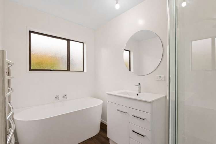 2/146 Stanmore Road Linwood_11