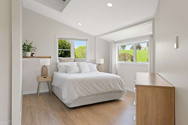 1040 Cove Road Langs Beach_6