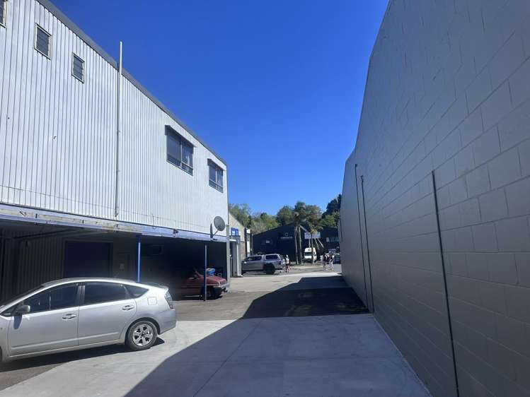 Unit B/25 Birch Avenue Judea_1