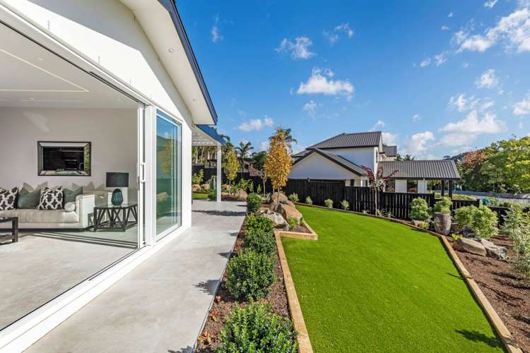 11 Henry Blyth Lane Greenhithe_58