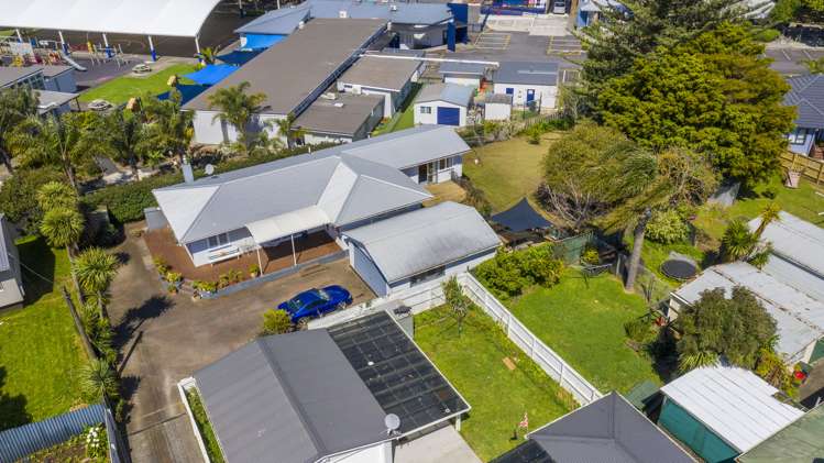 41 Mckean Avenue Manurewa_13