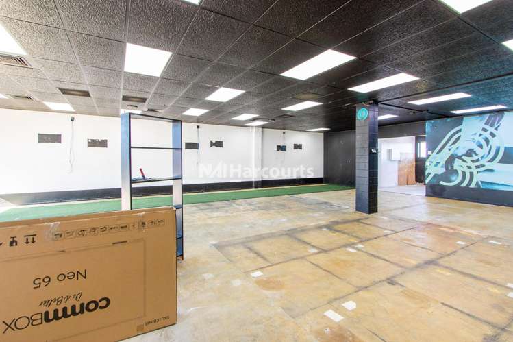 Shop 2-3/84-90 Mokoia Road Birkenhead_5