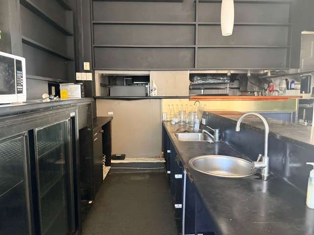 18 Hood Street Central Hamilton Central_4