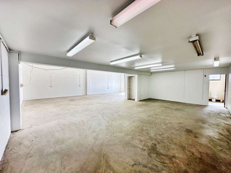 Unit 2/28 Moselle Avenue Henderson_5