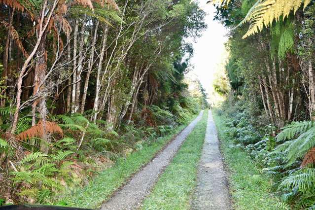 70 Sunset Heights Road Karamea_1