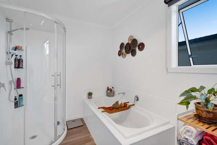 190A Seaview Road Westown_12