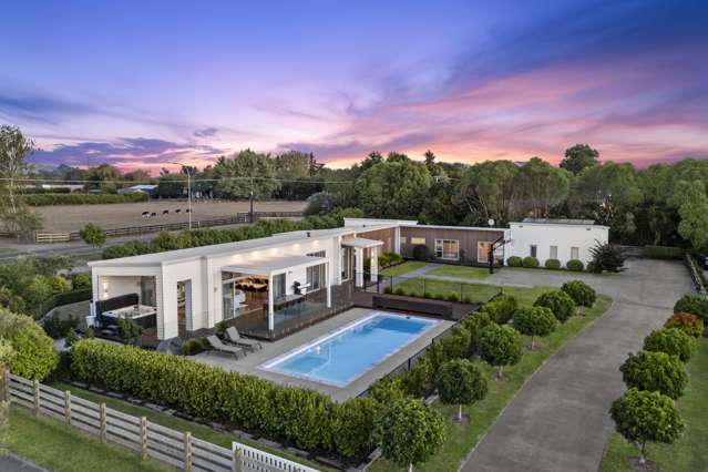 1 Alan Livingston Drive Cambridge_2