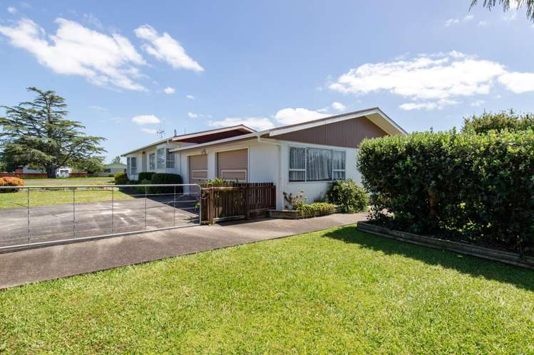 11 McClean Place Ngatea_29