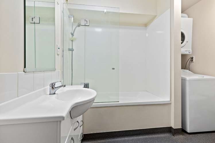 309/72 Herald Street Berhampore_11