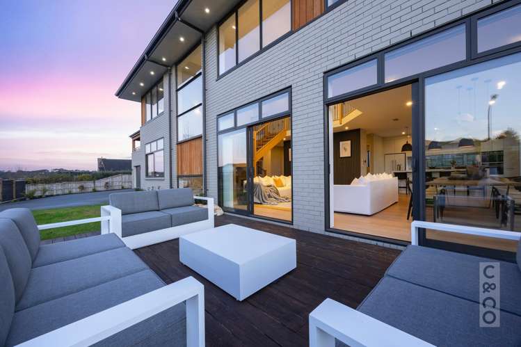 2 Pitoitoi Drive Riverhead_33