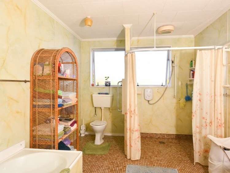 6 Glover Crescent Blenheim Central_6