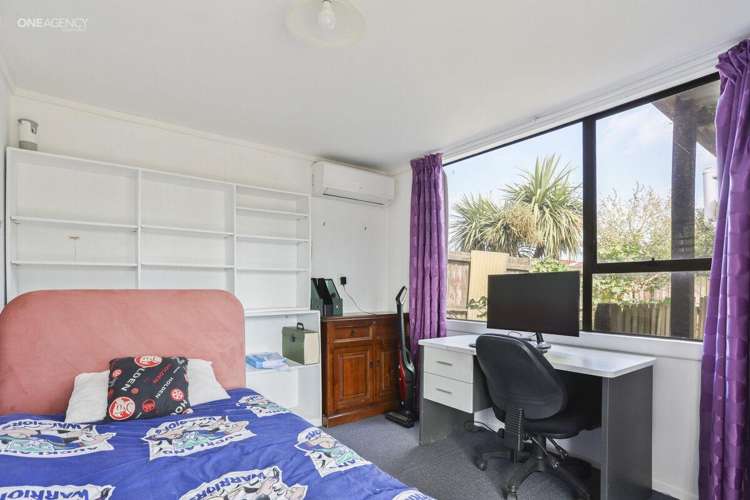 170 Shortland Street Aranui_19