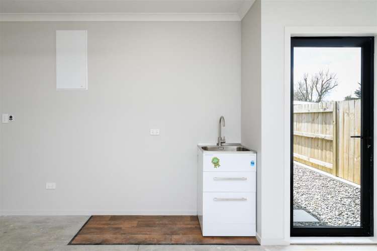 170 Bridge Street Bulls_33