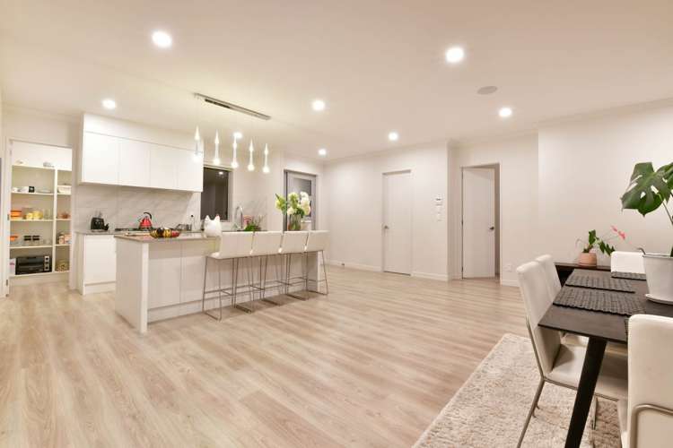 2 Pheasant Close Stanmore Bay_13