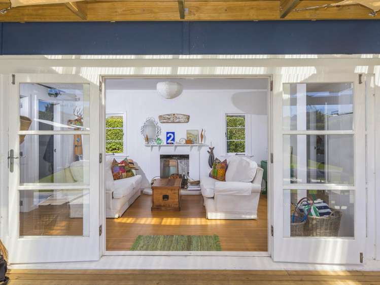 24 Harbour View Road Point Wells_5