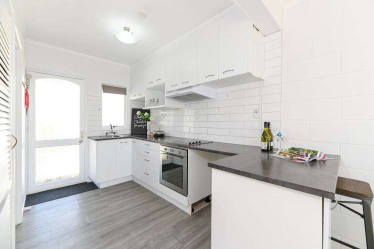 9/1 Glen Road Browns Bay_8
