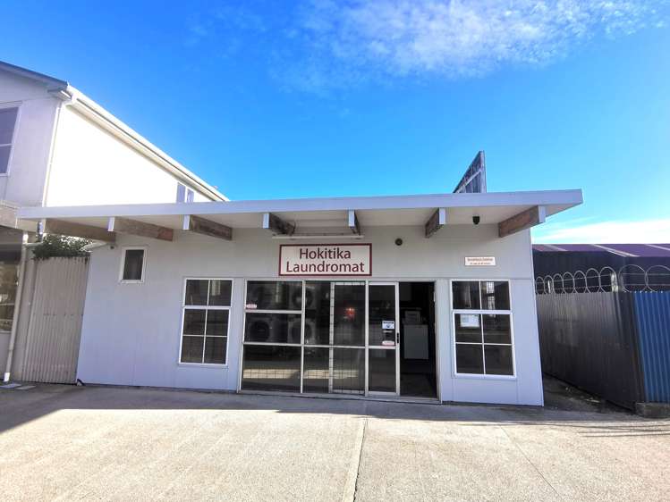 21 Sewell Street Hokitika_1