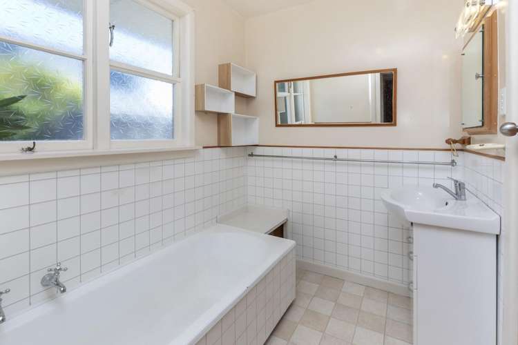 385 Pine Avenue South New Brighton_11