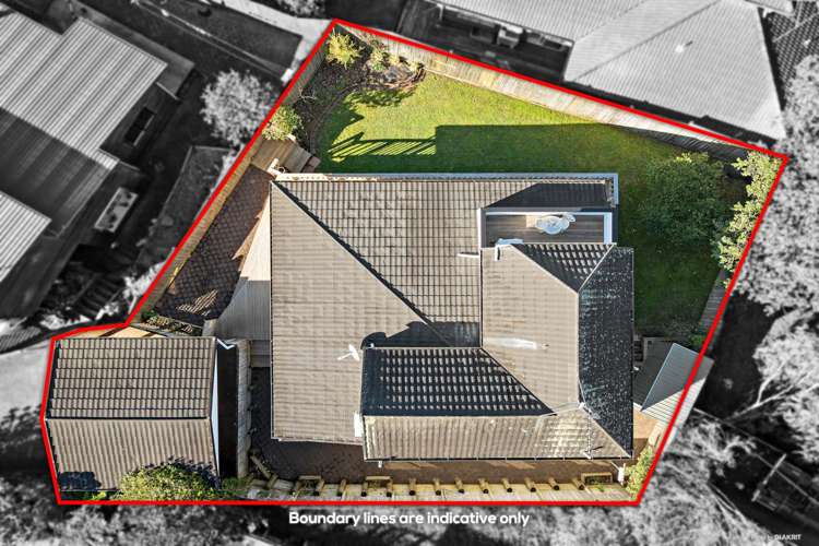 2/12 Spears Place Botany Downs_25