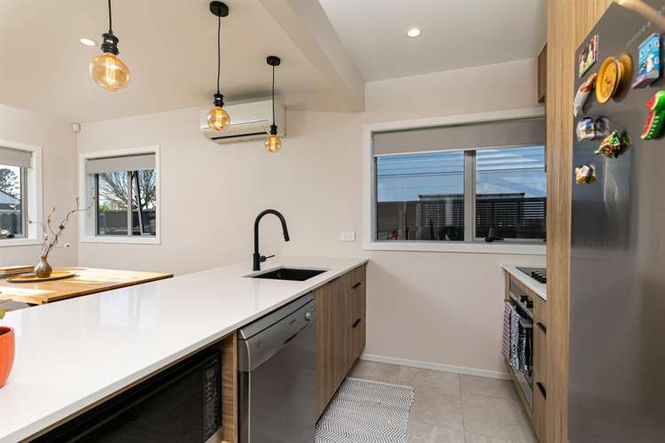 6/103 Swanson Road Henderson_3