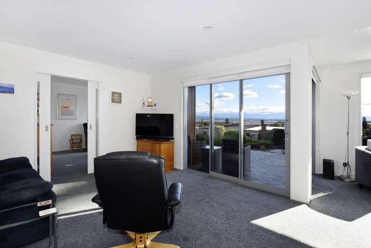 241 The Ridgeway Stoke_9