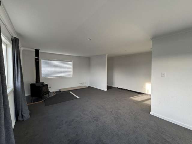 6 Maitland Avenue 10816_2