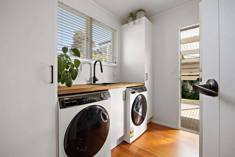 315 Muriwai Road Waimauku_26