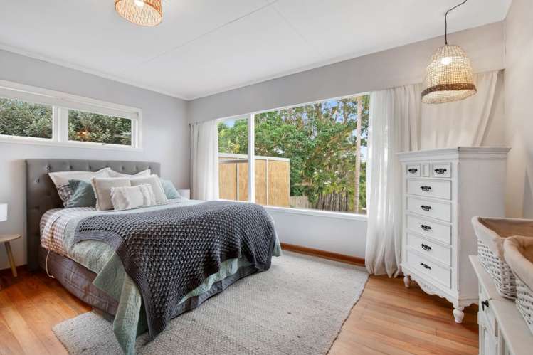 14 Brightside Road Stanmore Bay_13