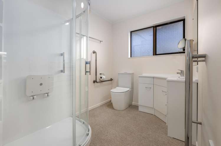 6 Rewarewa Crescent Waikanae_9