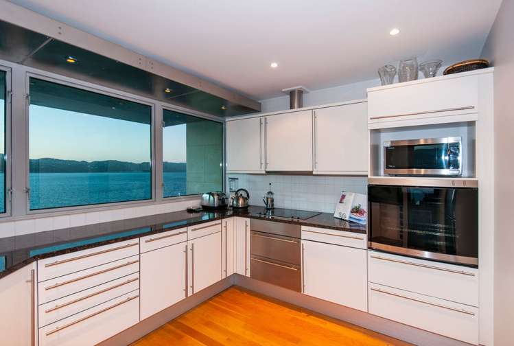 8 Carlton Gore Road Roseneath_9