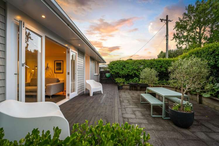 17 Poto Street Te Atatu South_13